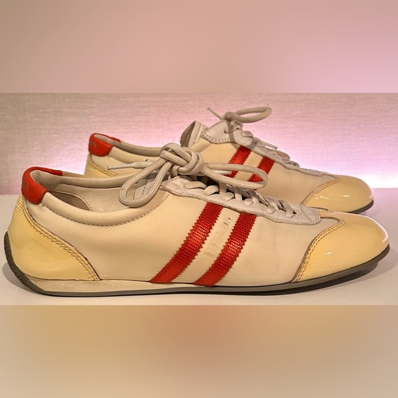 Ladies Prada Vintage White & Coral Distressed Sneaker w Dust Bag - HOST PICK - Picture 2 of 16